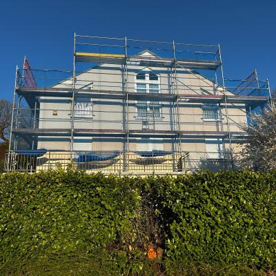 Aaf71fe9 0ef7 45b9 A5e7 0c33b848b54e